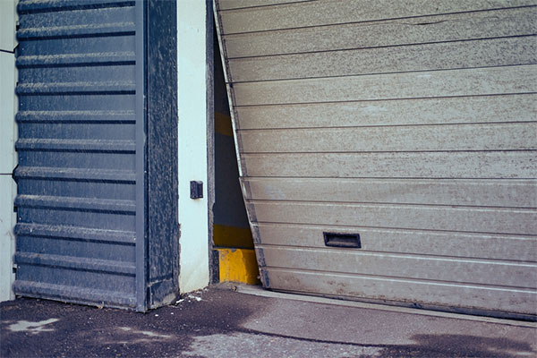 Inspect Your Garage Door Regularly Inspect Your Garage Door Regularly